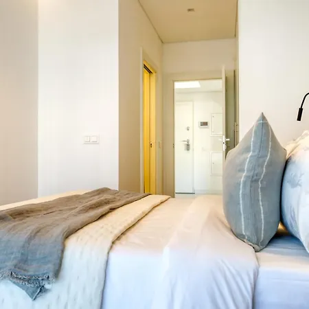 Acqua Blue 8e, A In Madeira 푼샬